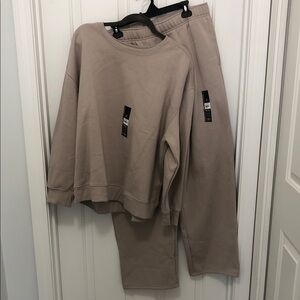 NWT Athletic Works Beige sweat set- Fleece Crewneck sweatshirt and sweatpants
